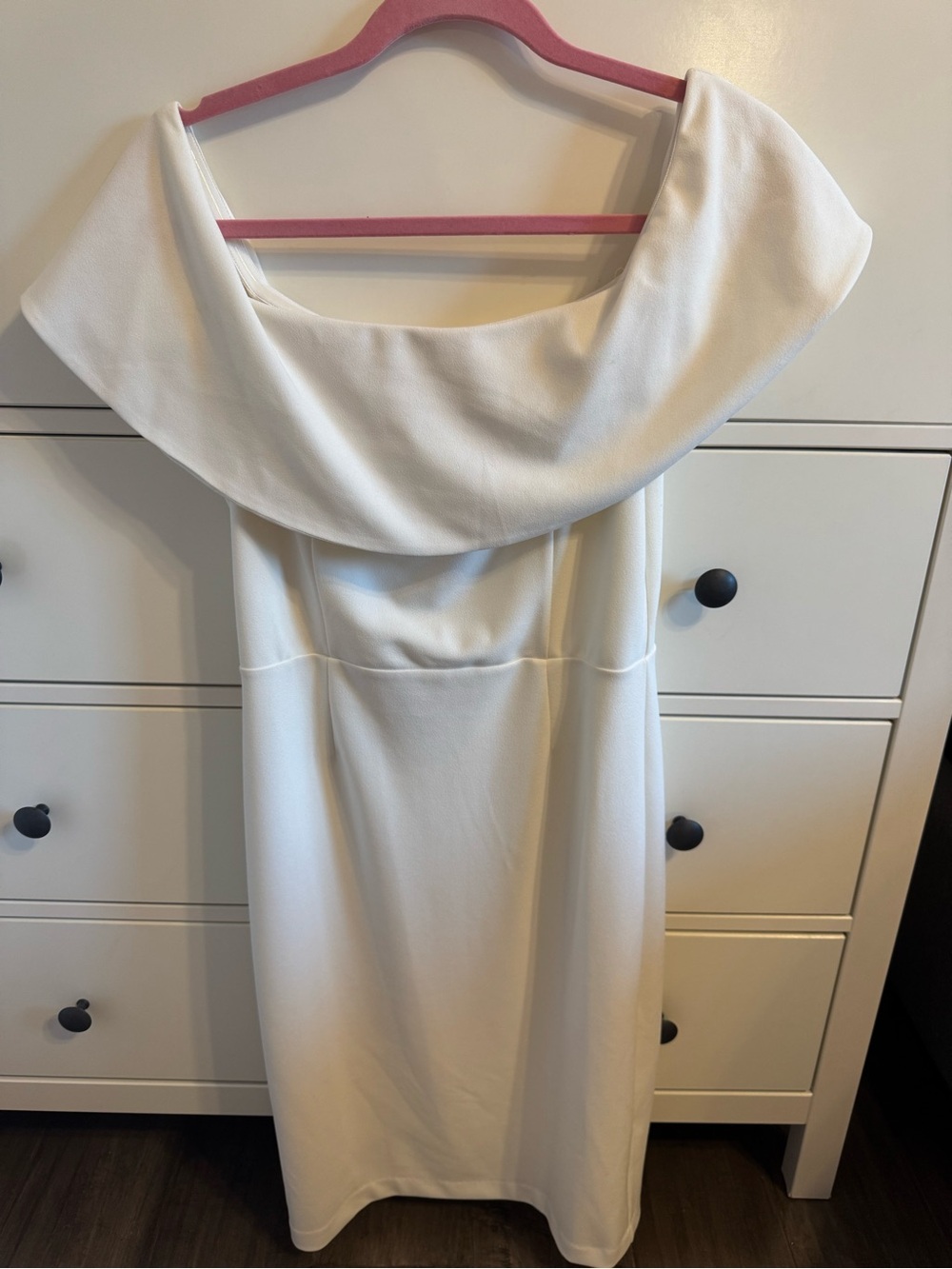 Dynamite White Off-Shoulder Midi Dress, size M